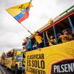 PILSENER CELEBRA QUINTA CLASIFICACIÓN DELA TRI CON CARAVANA FESTIVA