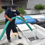 Prefectura del Guayas brinda apoyo inmediato con tanqueros de agua al Hospital y varios sectores de Durán, ante la emergencia sanitaria por rotura en acueducto principal