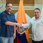 Carlos Encalada recorrió los cantones Isidro Ayora, Pedro Carbo y Lomas de Sargentillo: “Aquí estamos, escuchando y trabajando juntos por soluciones reales”