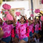 Más de 2.000 personas celebraron el talento juvenil durante un festival de bandas y bastoneras