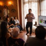 Arte, historia y música llenan de vida la calle Panamá con las actividades del Museo del Cacao